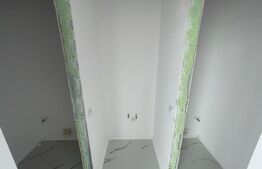 Spatiu comercial, 160 mp, zona Romanesti