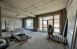 Spațiu comercial 438 mp,, parcare, zona Brestei