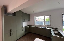 Casa cu 4 camere, 100 mp, incalzire in pardoseala, in zona Ford