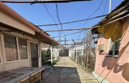 Casa si teren de 1000 mp , Bariera Valcii 