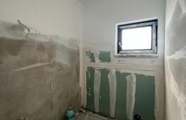 Casa pe parter, toate utilitatile in zona Damila