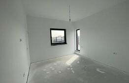 Casa pe parter, toate utilitatile in zona Damila