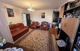 Apartament de 3 camere, decomandat,  în zona Pelendava - 1 Mai