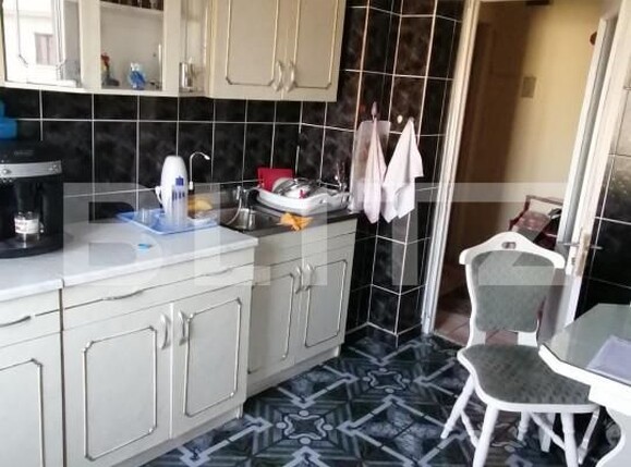 Apartament de vânzare 3 camere 1 Mai - 141061AV | BLITZ Craiova | Poza2