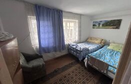 Casa cu 4 camere, cazare muncitori sau sediu firma,  cartierul Romanesti