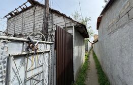 Construcție renovabilă/demolabilă 19 mp, teren 100 mp, Prelungirea Brestei