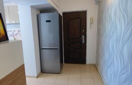 Apartament de 3 camere, zona Profi Cornitoiu