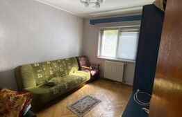 Apartament de 4 camere, decomandat, etaj 2, Rocada, zona Gulliver