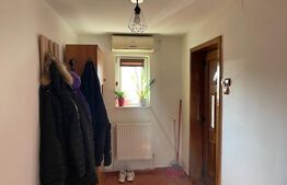 Casă situată în zona Medicina Veche cu 92.51mp utili și 553mp teren