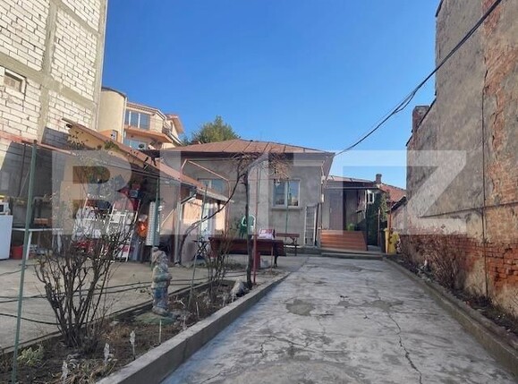 Casa de vânzare 4 camere Central - 142682CV | BLITZ Craiova | Poza1