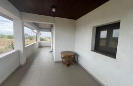 Casă D+P+1 cu teren de 2501mp situată în Craiova în zona de nord