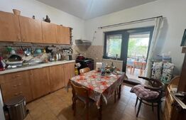 Casă D+P+1 cu teren de 2501mp situată în Craiova în zona de nord