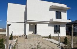 Casă mediteraneană la cheie, 5 dormitoare, teren de 412 mp, zona Teilor Damila