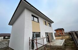 Casă noua, P + E, 130 mp, 380 mp teren, zona Preajba