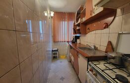 Apartament 2 camere, semidecomandat, cartier Craiovita Noua