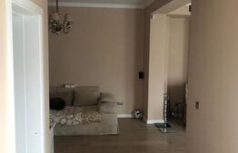 Casă modernă de 200 mp, D+P+E, cu terasă și curte privată, zona centrală