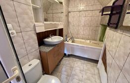 Casa de 210 mp, curte cu terasa, centrala termica, pretabil muncitori