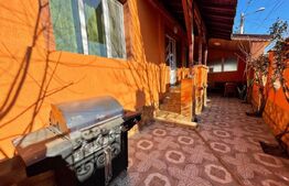 Casa de 210 mp, curte cu terasa, centrala termica, pretabil muncitori