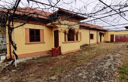 Casa 85 mp si 1000 mp teren, toate utlitatiile la strada Brestei!