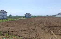 Teren 2500mp, intravilan, la intrare în Coșoveni