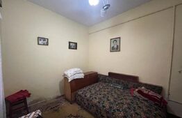 Casa cu 3 camere, 90 mp, zona centrala