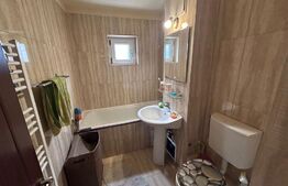 Apartament cu 3 camere, 74mp, zona Politia Amaradia