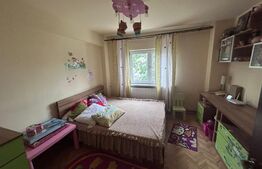 Apartament cu 3 camere, 74mp, zona Politia Amaradia