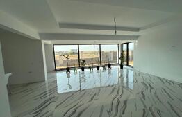 Casa pe parter 215 mp zona Tancodrom , cu 818 mp de teren.