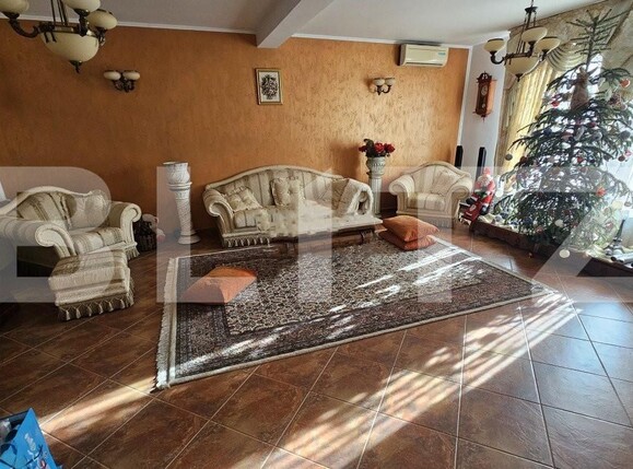 Casa de închiriat 8 camere Bariera Valcii - 145729CI | BLITZ Craiova | Poza1