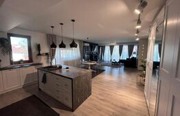 Apartament cu 3 camere, 87 mp, zona Ramada