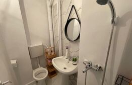 Apartament decomandat cu 4 camere, centrala termica, zona Dezrobirii Rovine