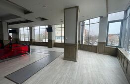 Spatiu comercial, 391 mp, acces facil si vizibilitate crescuta, zona Brazda 