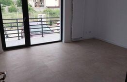 Apartament 3 camere, 74 mp, 2 bai, boxa, zona Sidney