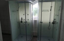 Cladire comerciala, 688 mp, 14 camere, zona Craiova Nord (Isalnita)