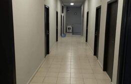 Cladire comerciala, 688 mp, 14 camere, zona Craiova Nord (Isalnita)