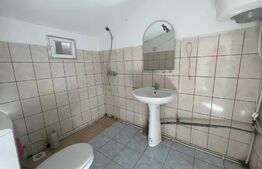 Casa pe parter ,teren de 297mp, zona Peco Romanesti