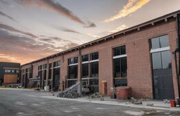 Hale cu suprafete de 1000-3000 mp, posibilitate realizare modificari,zona Podari