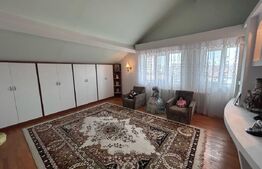 Casa pretabila activitati comerciale, zona Facultății de Medicina