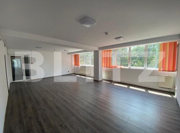 Spațiu birouri de închiriat Sud-Est - 147779SIB | BLITZ Craiova | Poza1