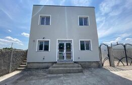 Spatiu comercial 140 mp, 330 mp teren, zona Mirage Ballroom