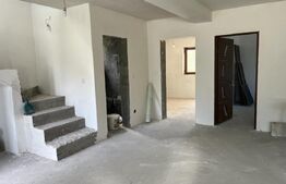 Casa 175 mp, pe un teren de 800mp, Motoci, la principala