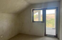 Casa 175 mp, pe un teren de 800mp, Motoci, la principala