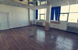 Caldire Comerciala, 1000 mp,stradal, locuri de parcare, zona Banie!