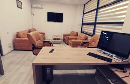 Oferta! Pachet de 2 hale la cheie si o casa, 1800 mp construiti!