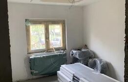 Spatiu comercial de tip apartament, 5 camere, 2 intrari, zona 1 Mai