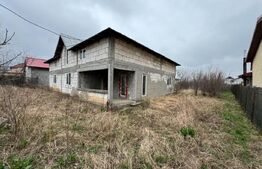 Casă la rosu, 100 mp utili, 1000 mp teren, zona Șimnicu de Sus