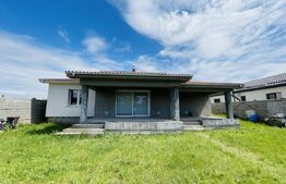 Casa moderna plan parter, 3 dormitoare , 594 mp teren, zona  Casa Noastra