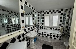 Apartament de 2 camere, 52 mp, zona Posta din Rovine