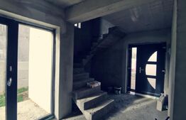 Casa P+E, 210 mpu, teren 500 mp, zona Pelendava