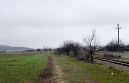 Teren intravilan industrial, 41.000 mp, front 117 m, Ișalnița - DE70